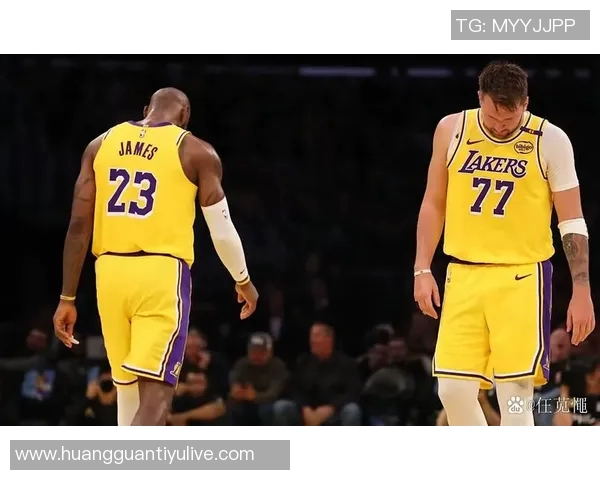 湖人与鹈鹕就赫伯特琼斯进行谈判但鹈鹕要价依旧居高不下 湖人与鹈鹕就赫伯特琼斯进行谈判但鹈鹕要价依旧居高不下