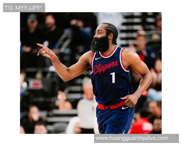 卢谈球队连胜：哈登与小卡的发挥至关重要我们正朝着正确的方向迈进